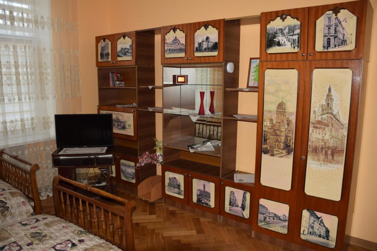 Apartment Orgelsaal Chernivtsi Exterior photo